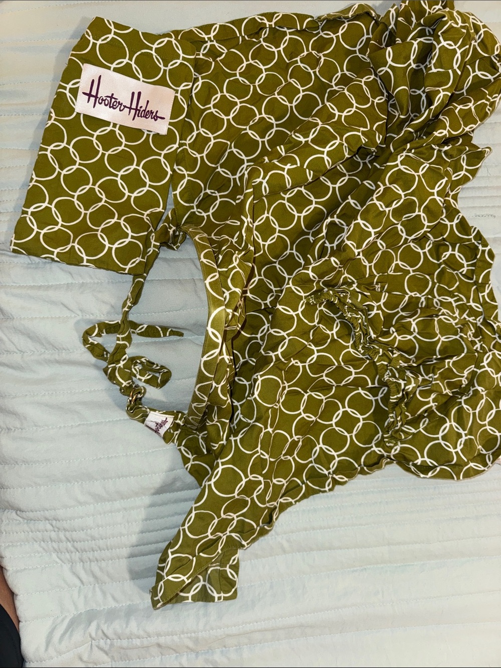 Two Nursing Cover-ups (Green Hooter Hider & Gray Kids N Such)